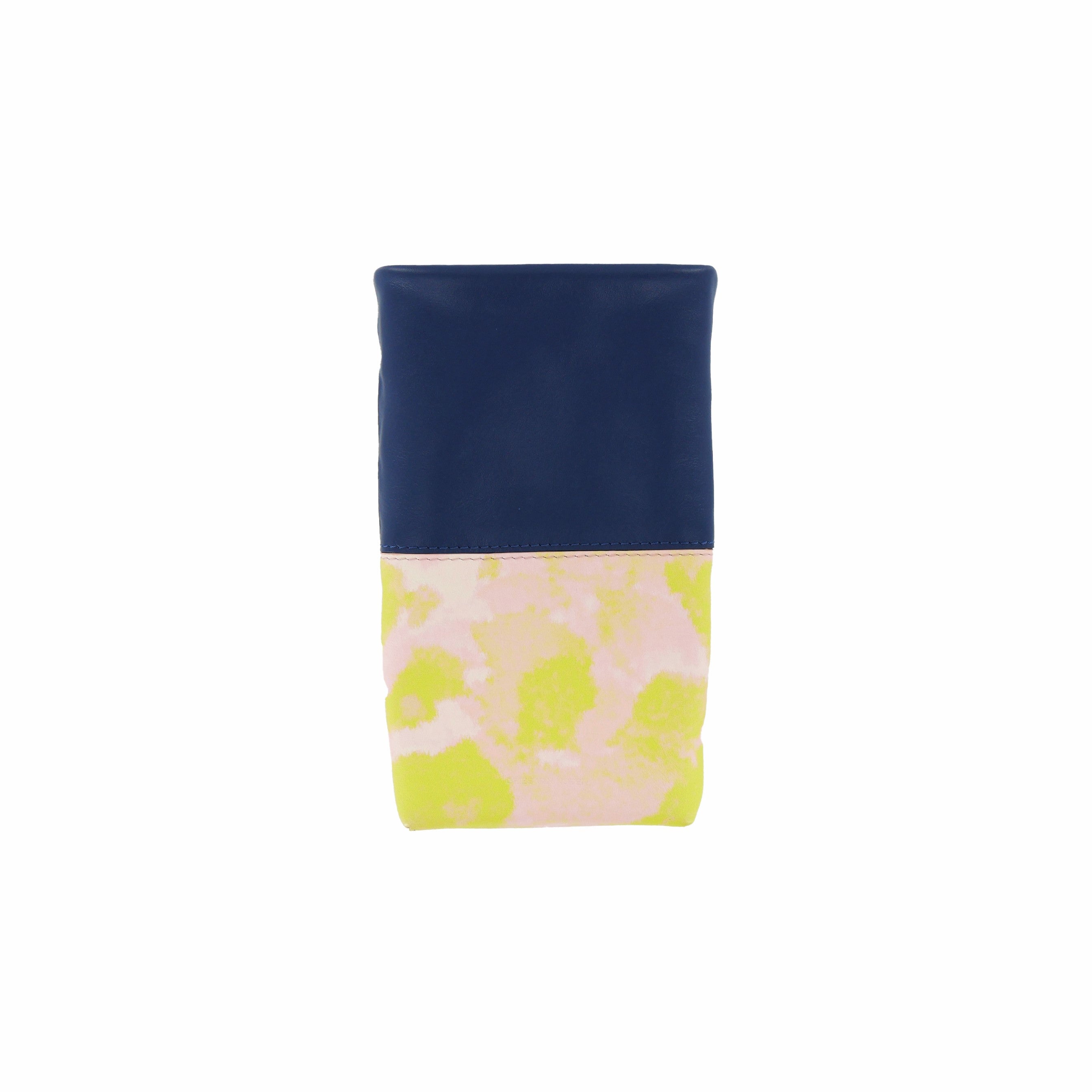 Dries Van Noten [ドリス ヴァン ノッテン] / Flower motif shoulder pouch (blue) [フラワー モチーフ ショルダーポーチ]