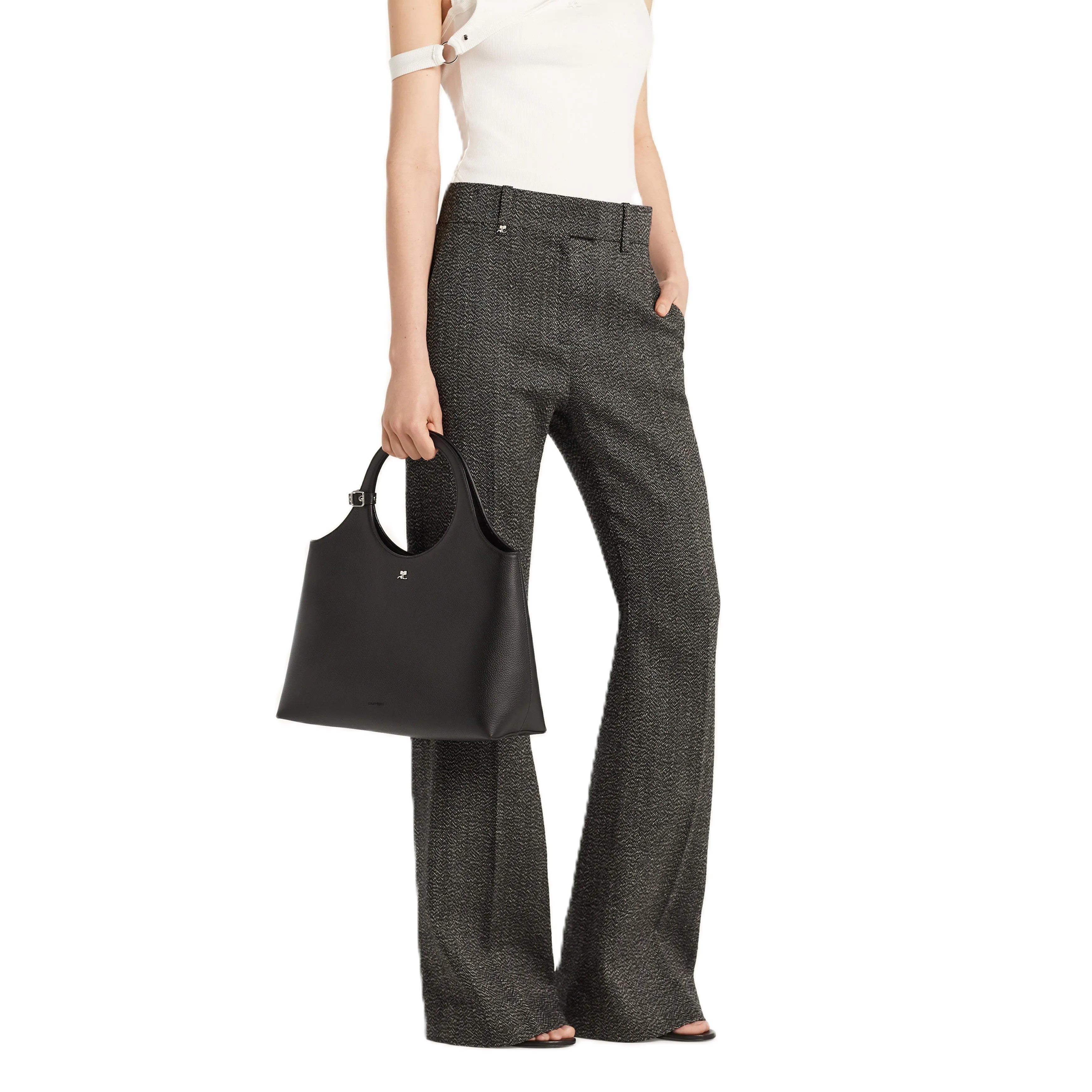 Courrèges [クレージュ] / LARGE HOLY DAY GRAINED LEATHER BAG (BLACK）〔ラージ ホーリー デイ グラインドレザーバッグ〕