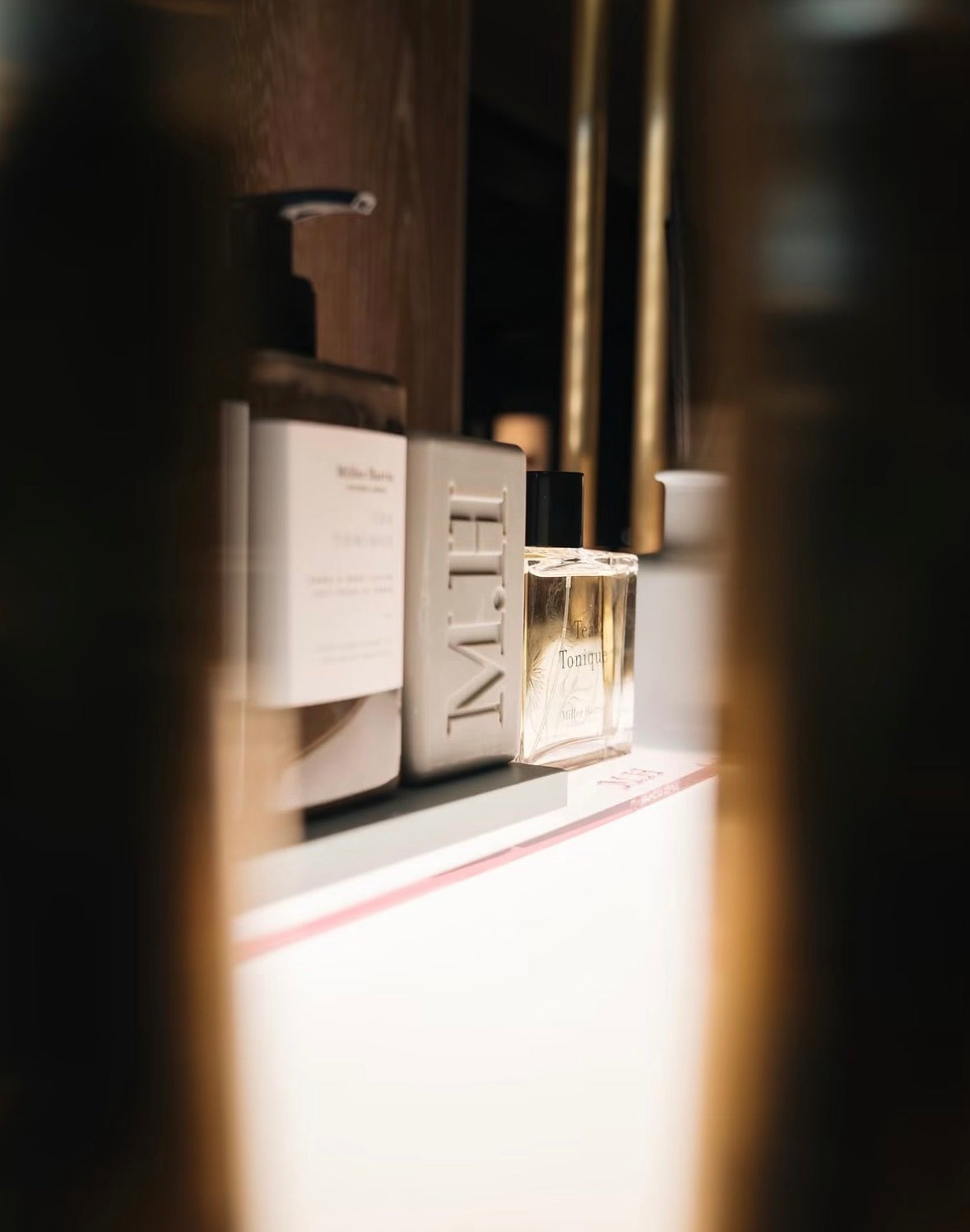Miller Harris [ミラーハリス] / TEA TONIQUE HAND&BODY LOTION (300ml)〔ティートニック ハンド＆ボディローション〕