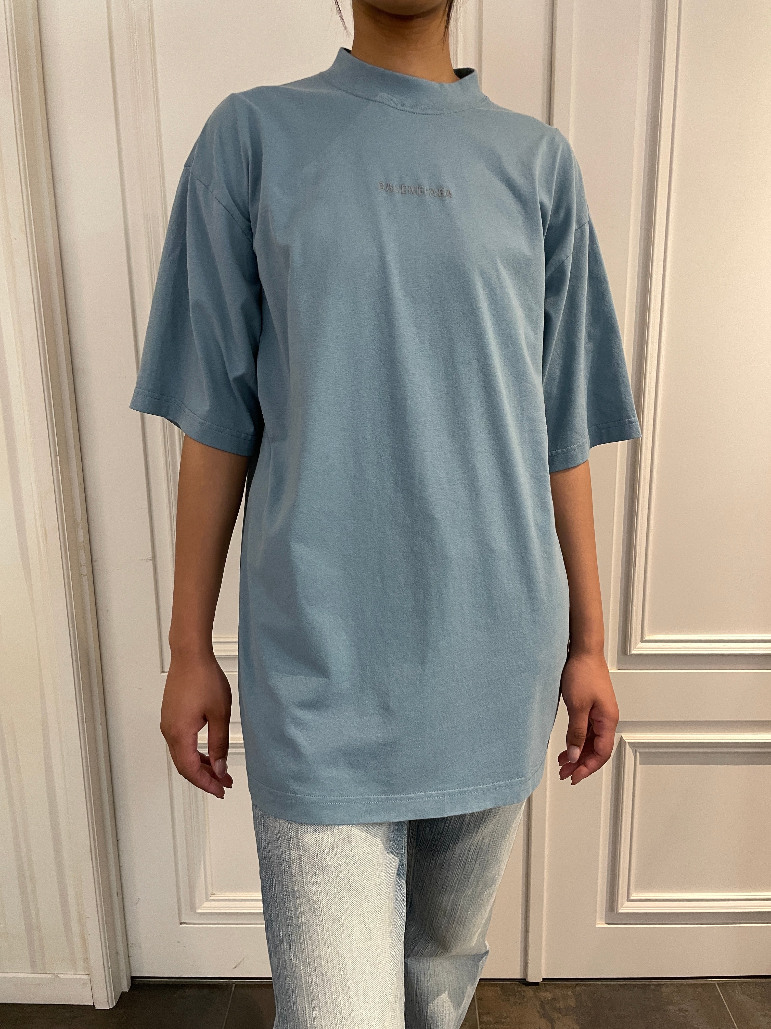 BALENCIAGA〔バレンシアガ〕/ MEDIUM FIT T-SHIRT (LIGHT BLUE)〔ミディアムフィットティーシャツ〕