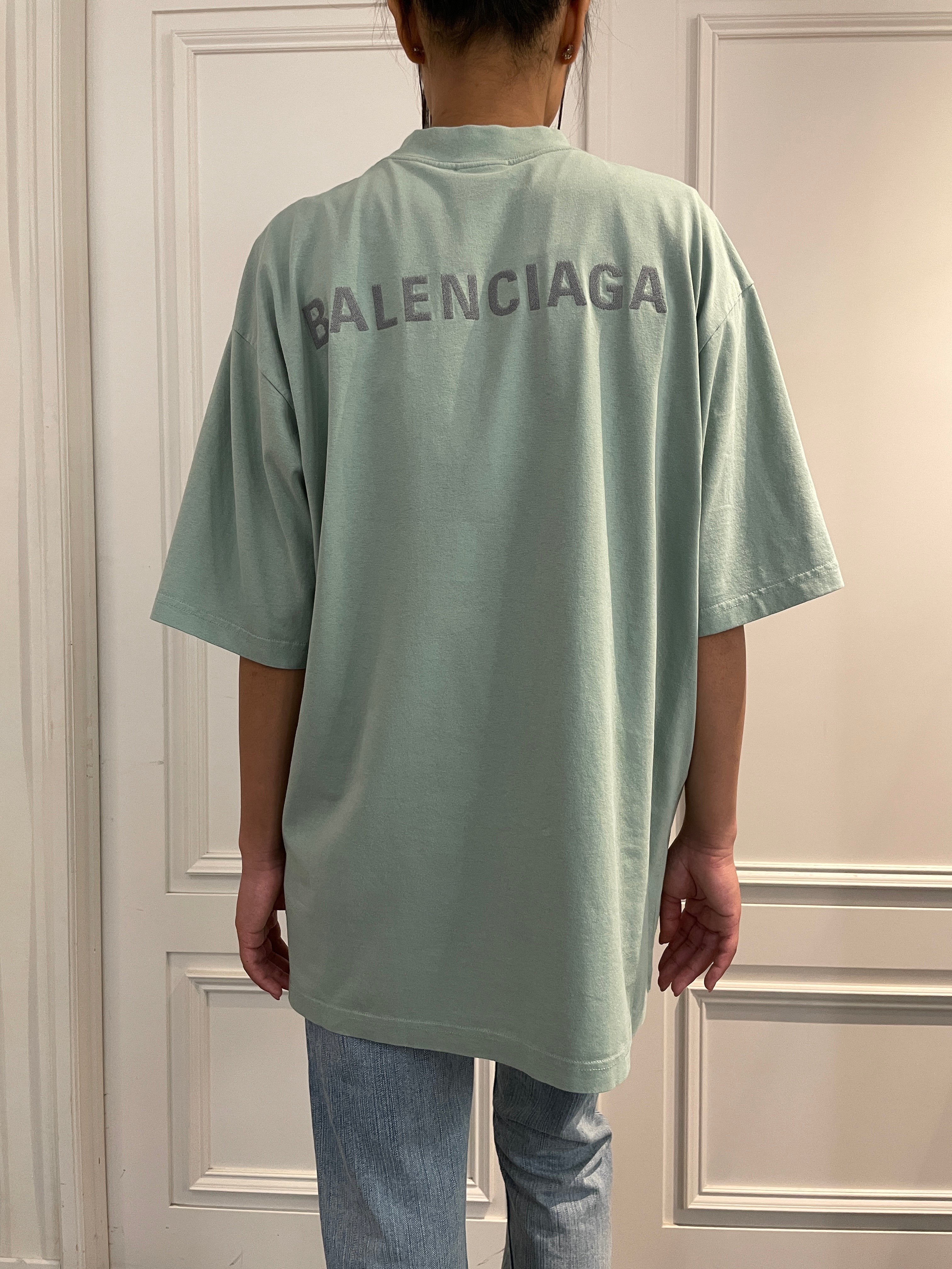 BALENCIAGA〔バレンシアガ〕/ MEDIUM FIT T-SHIRT (LIGHT GREEN)〔ミディアムフィットティーシャツ〕