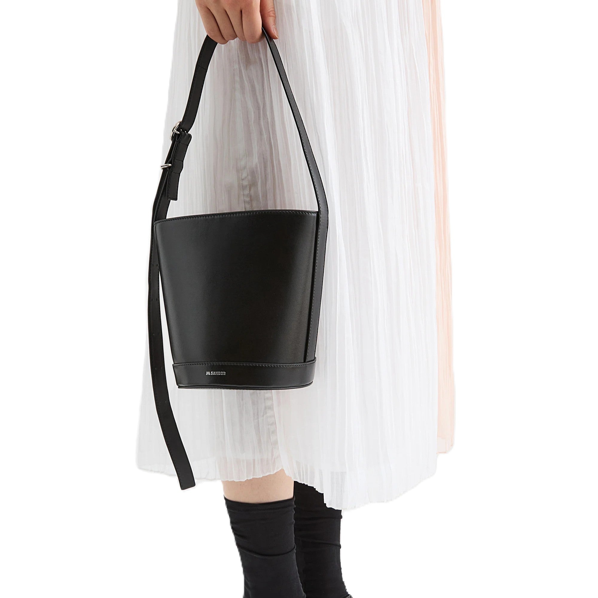 JIL SANDER [ジルサンダー] / CANNOLO BUCKET SHOULDER BAG（BLACK）[カンノーロ バケットショルダー バッグ]