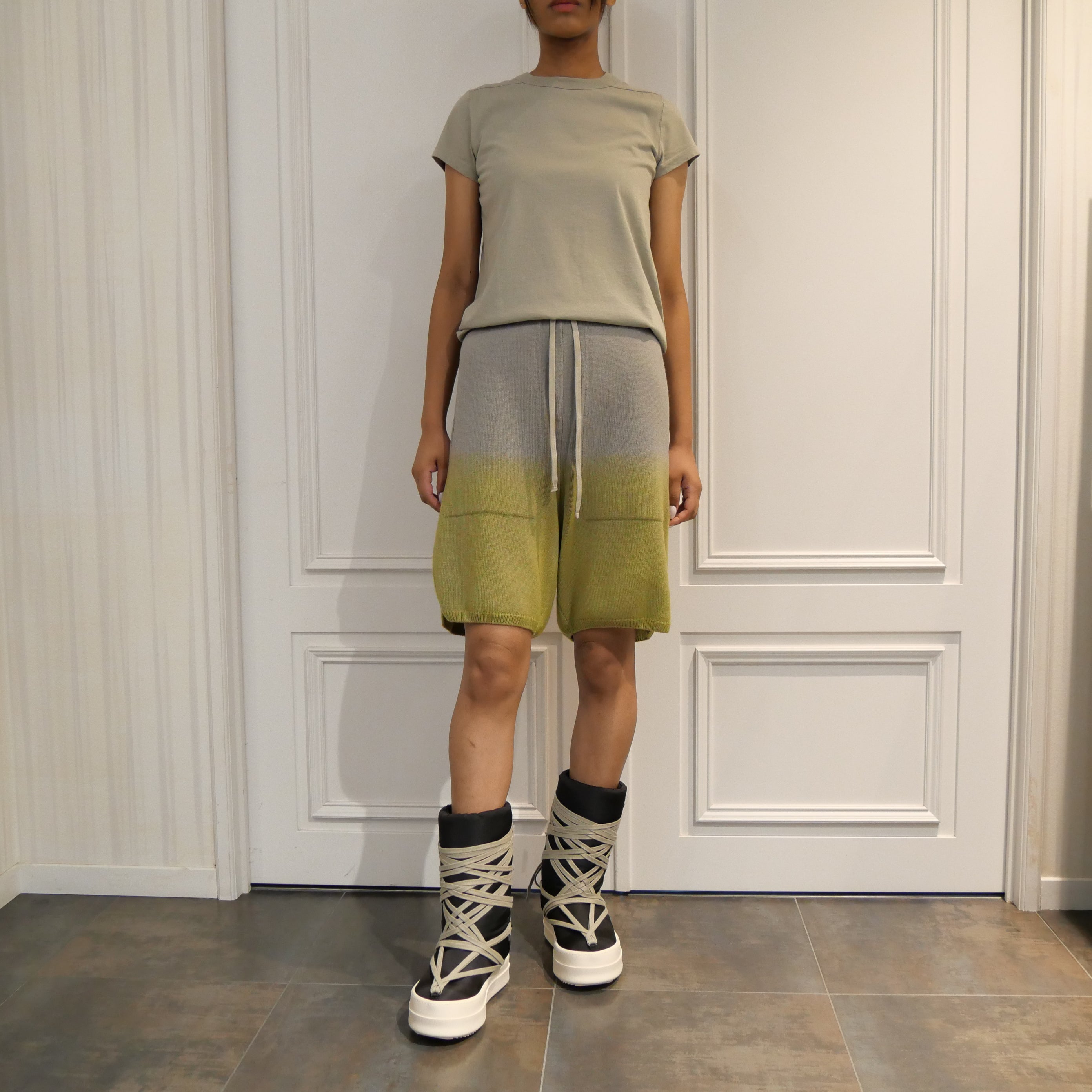 RICK OWENS × MONCLER〔リックオウエンス×モンクレール〕/ GRADIENT CASHMERE SHORTS(グラデーションカシミアショートパンツ)