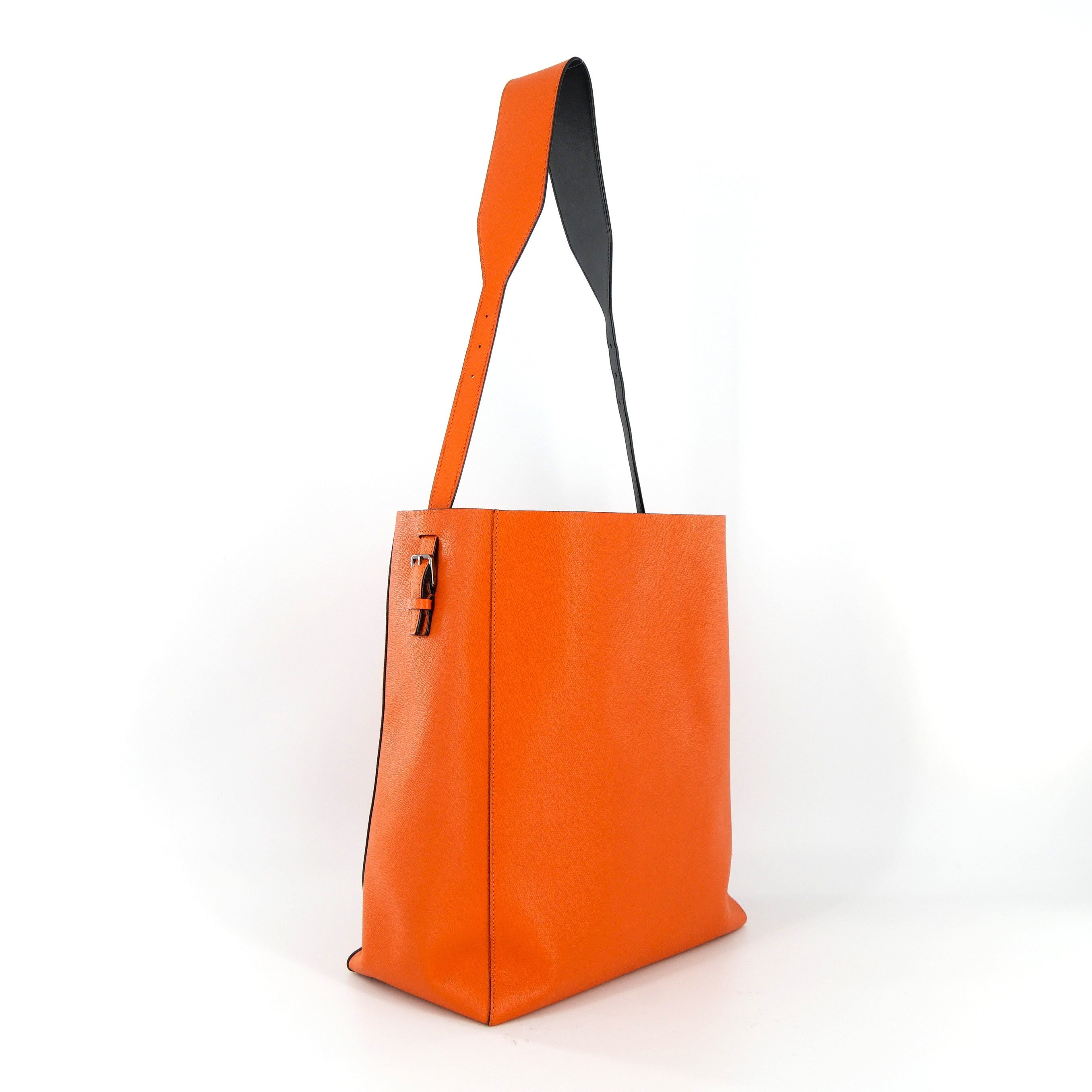 正規品・送料無料】Valextra / SOFT SACCA BUCKET BAG (ORANGE) | BOLS