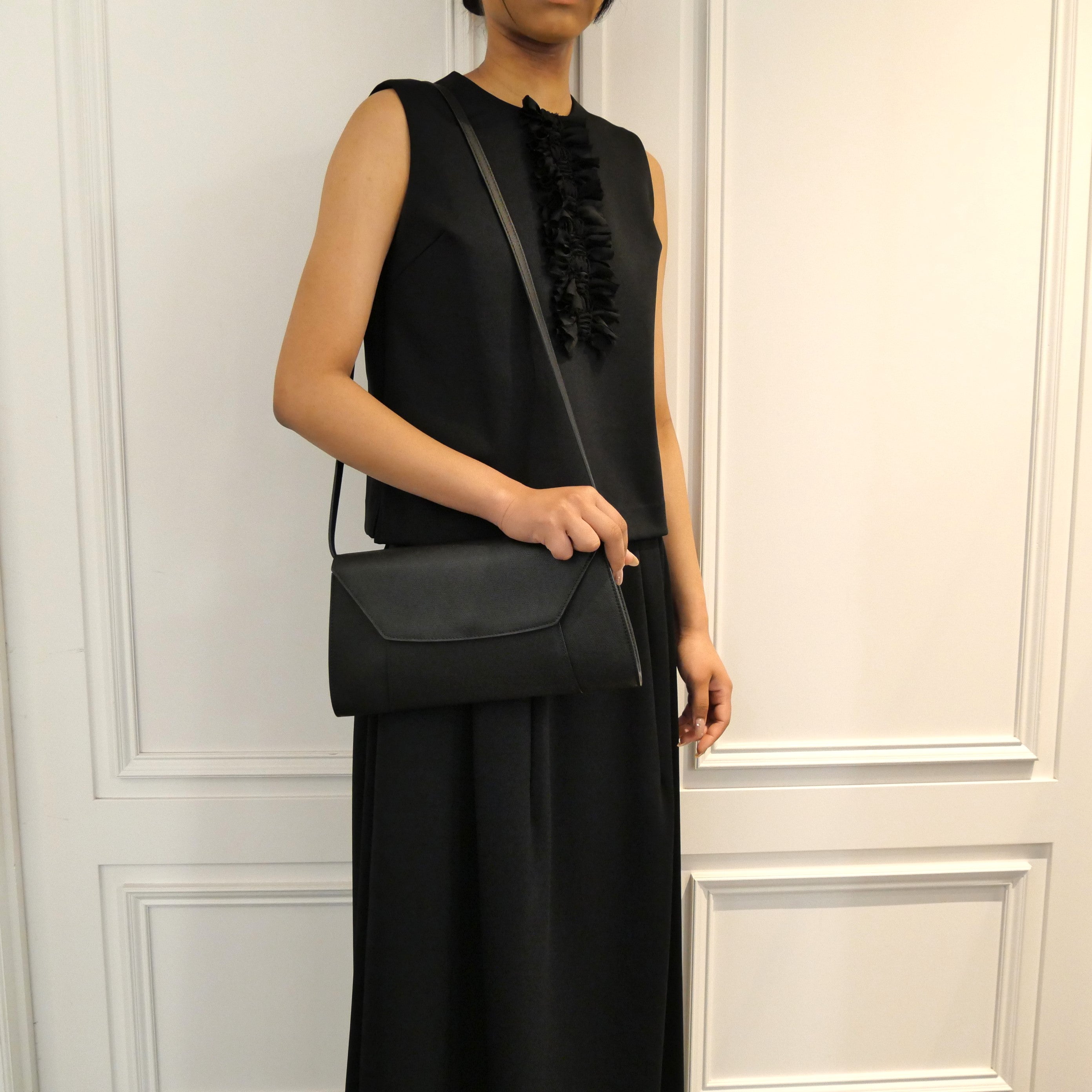 正規品・送料無料】Valextra / SMILE TOTE BAG(BLACK) | BOLS・1987