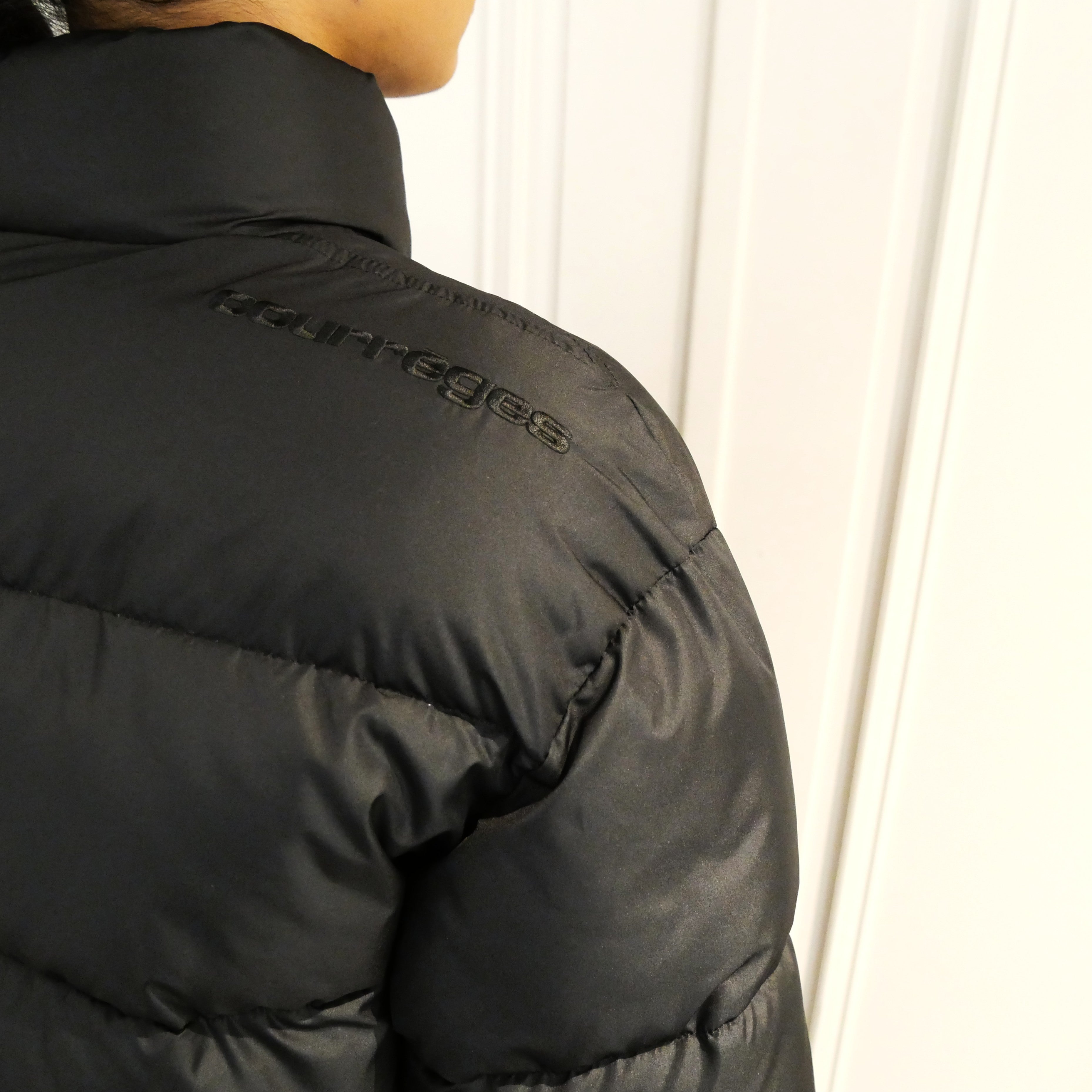 Courrèges [クレージュ] /  CROPPED PUFFER JACKET (BLACK)〔 クロップドパファージャケット〕