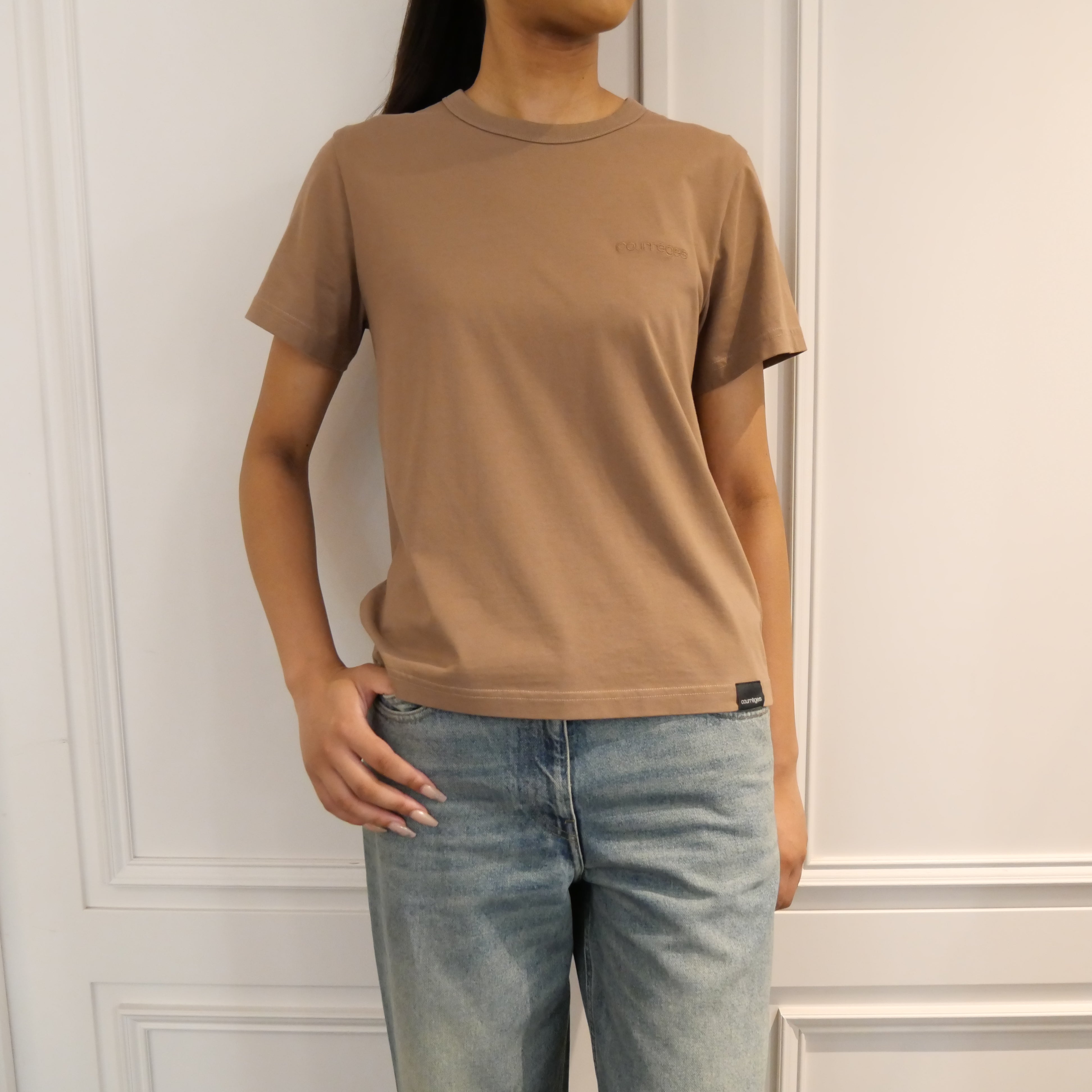 Courrèges [クレージュ] /  EMBROIDERED T-SHIRT (MOCHA）〔エンブロイダリーティーシャツ〕