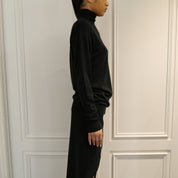 Courrèges [クレージュ] /  OFF SHOULDER LIGHT WOOL TOP (BLACK）〔オフショルダーライトウールトップ〕
