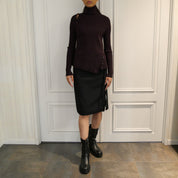 Courrèges [クレージュ] / OBLIQUE BUTONNED SWEATER (BLACK/BURGUNDY)〔オブリークボタンセーター〕