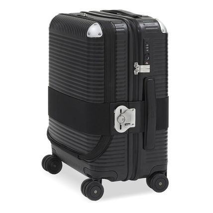 fpm-lifestyle-travel-suitcase.jpg