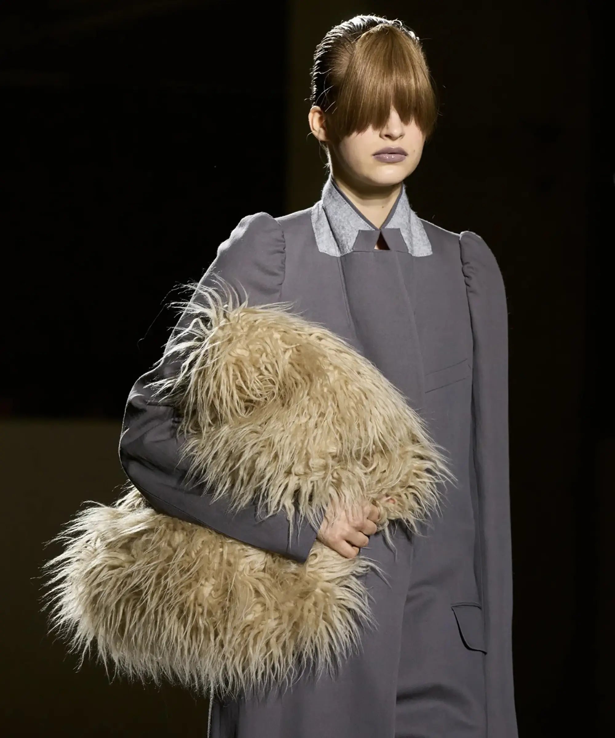 slide-sp-dries-van-noten-251009.webp